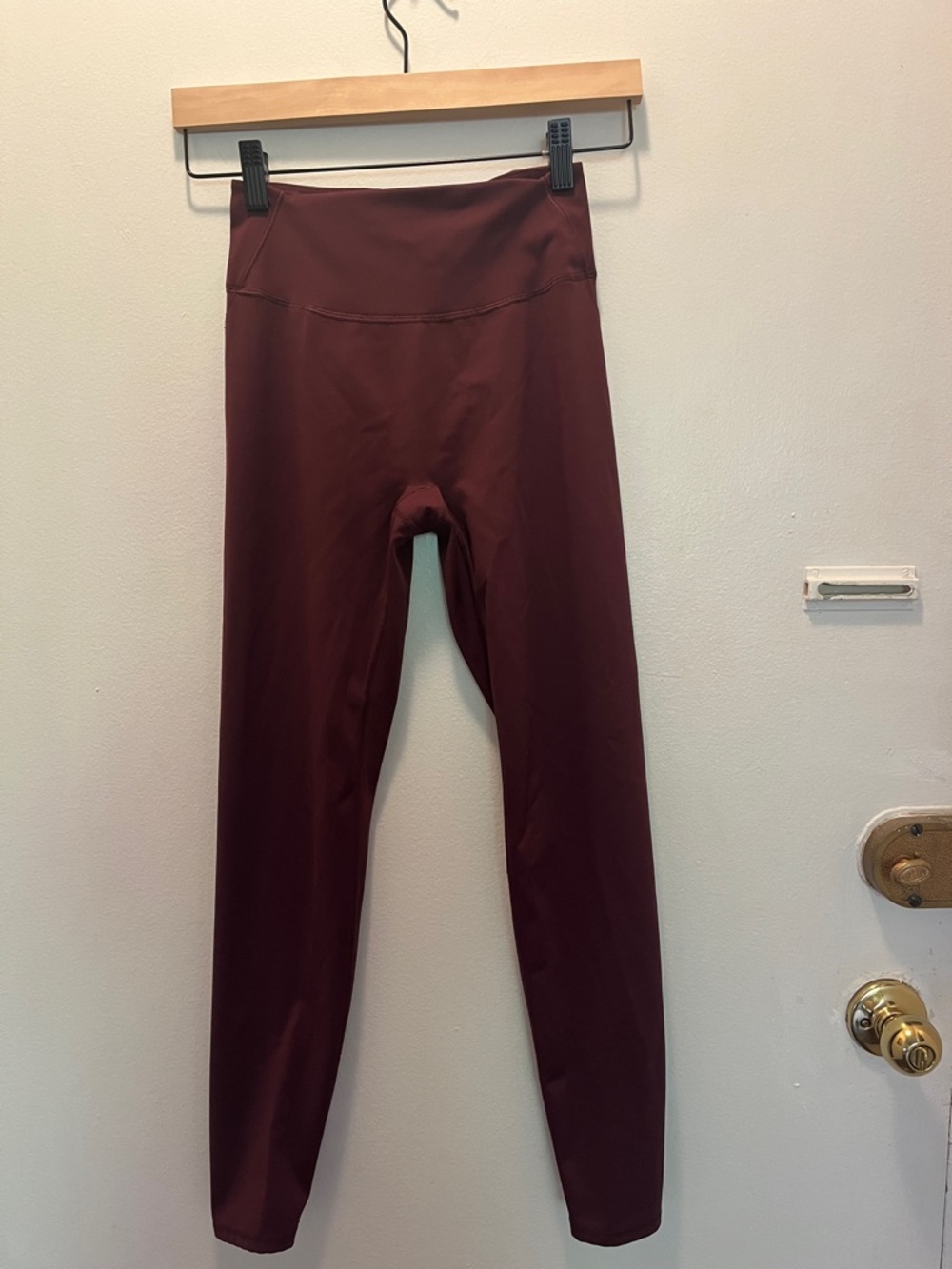 SKIMS High-Waist Burgundy Leggings
